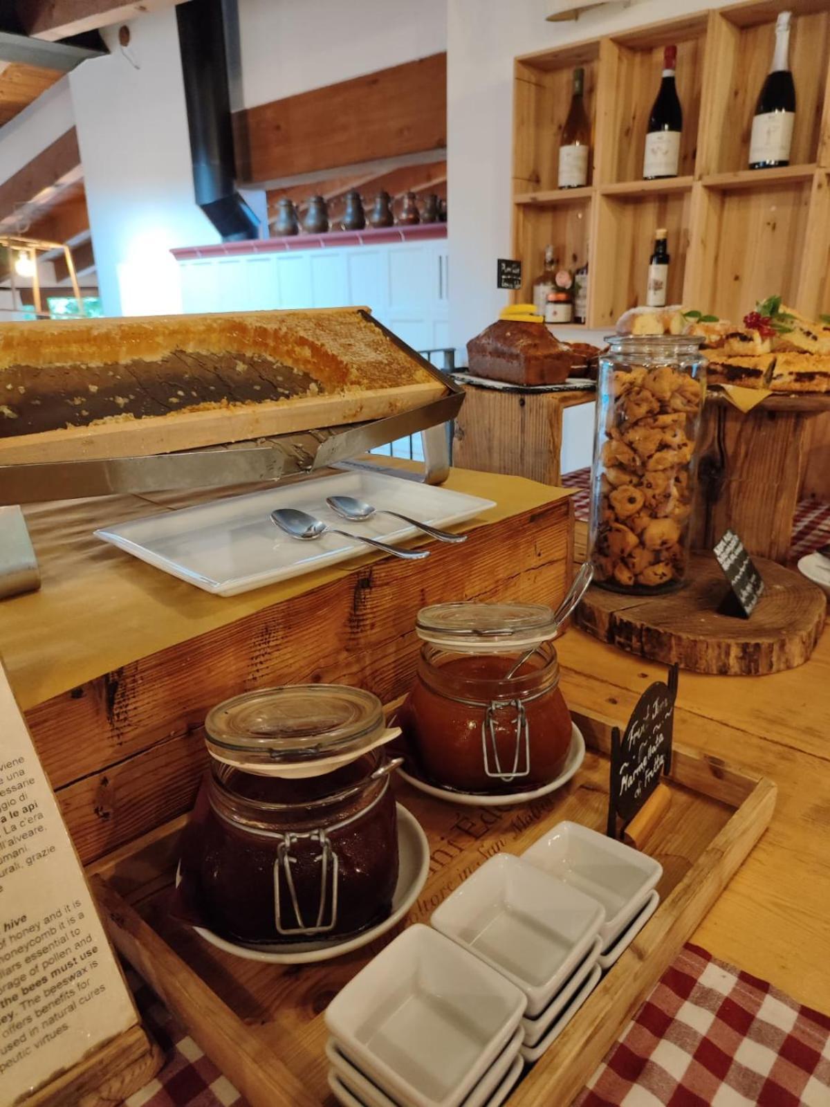 Вилла La Vineria Di San Mattia Верона Экстерьер фото