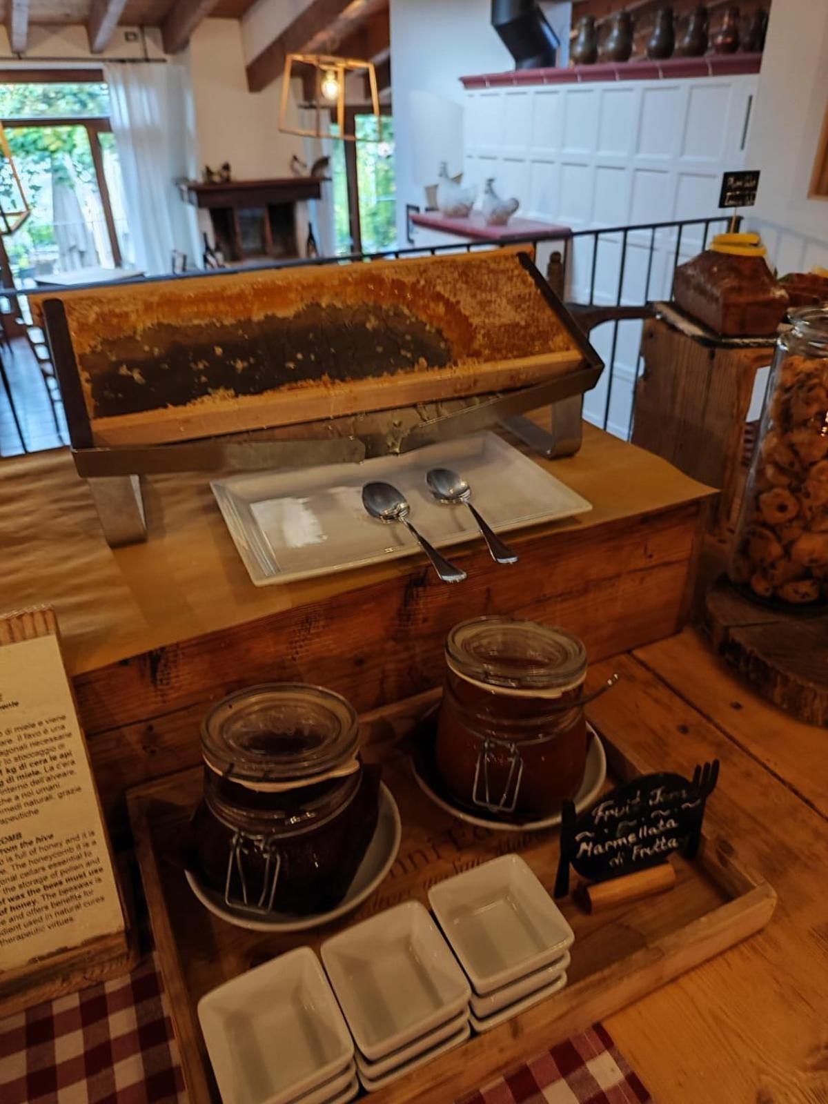 Вилла La Vineria Di San Mattia Верона Экстерьер фото